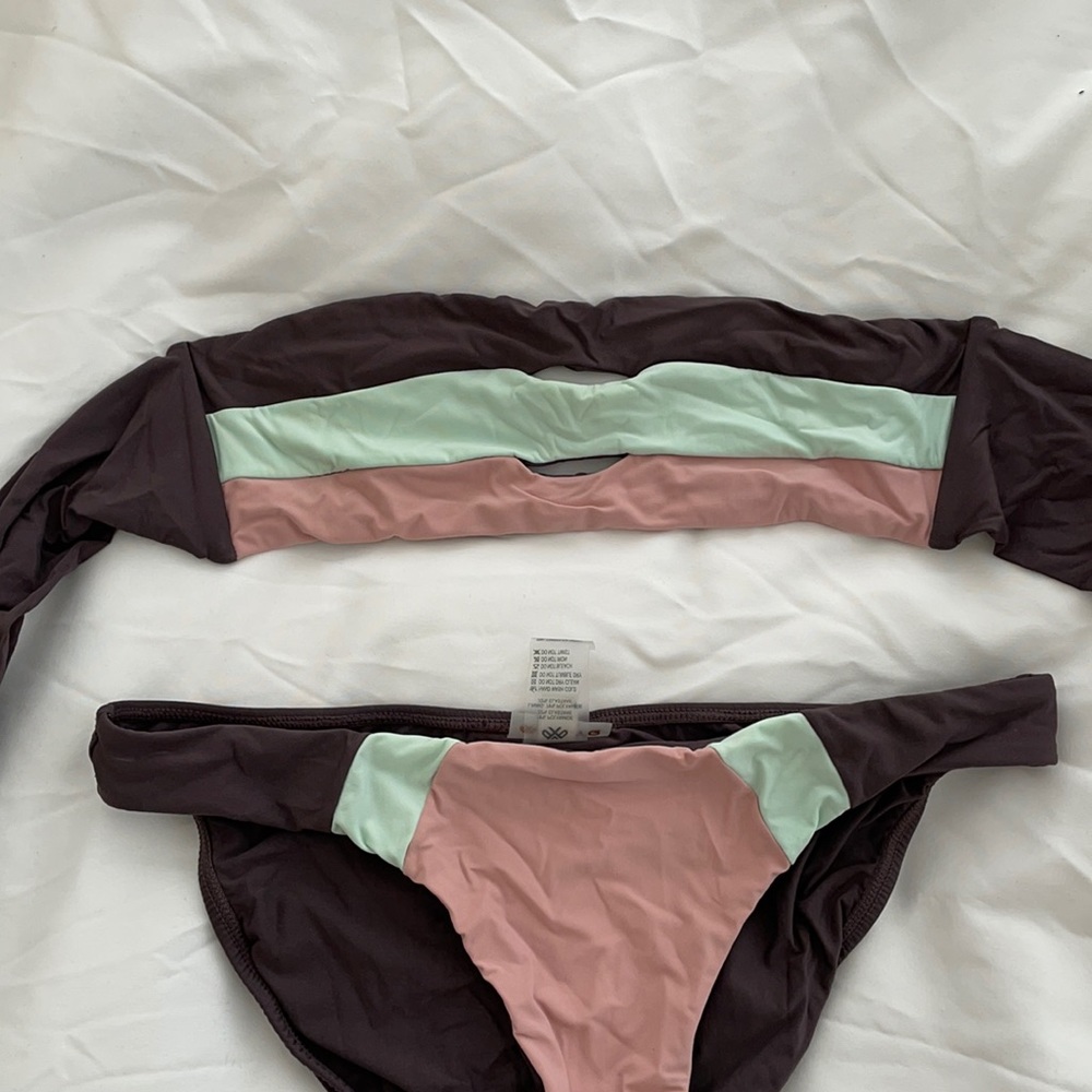 PilyQ Riviera Colorblock bikini top/bottom size S